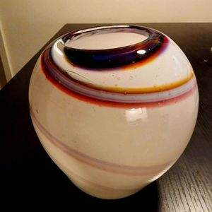 Sciallo Glass Puvved Vase
